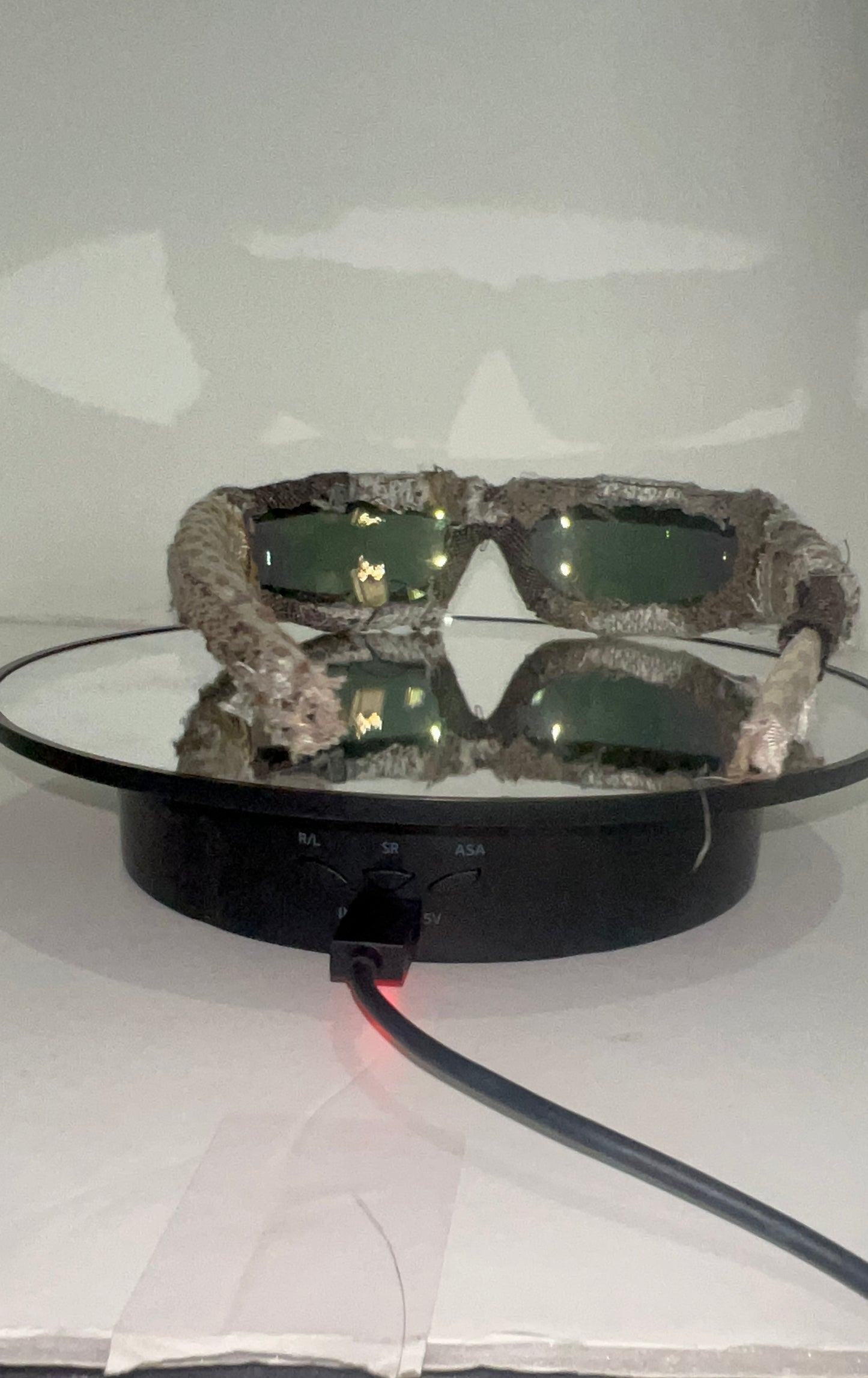 1 of 1 zero waste shades