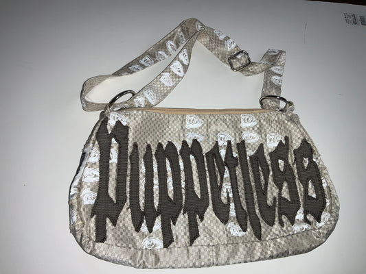 Beige purse (contrast logo)
