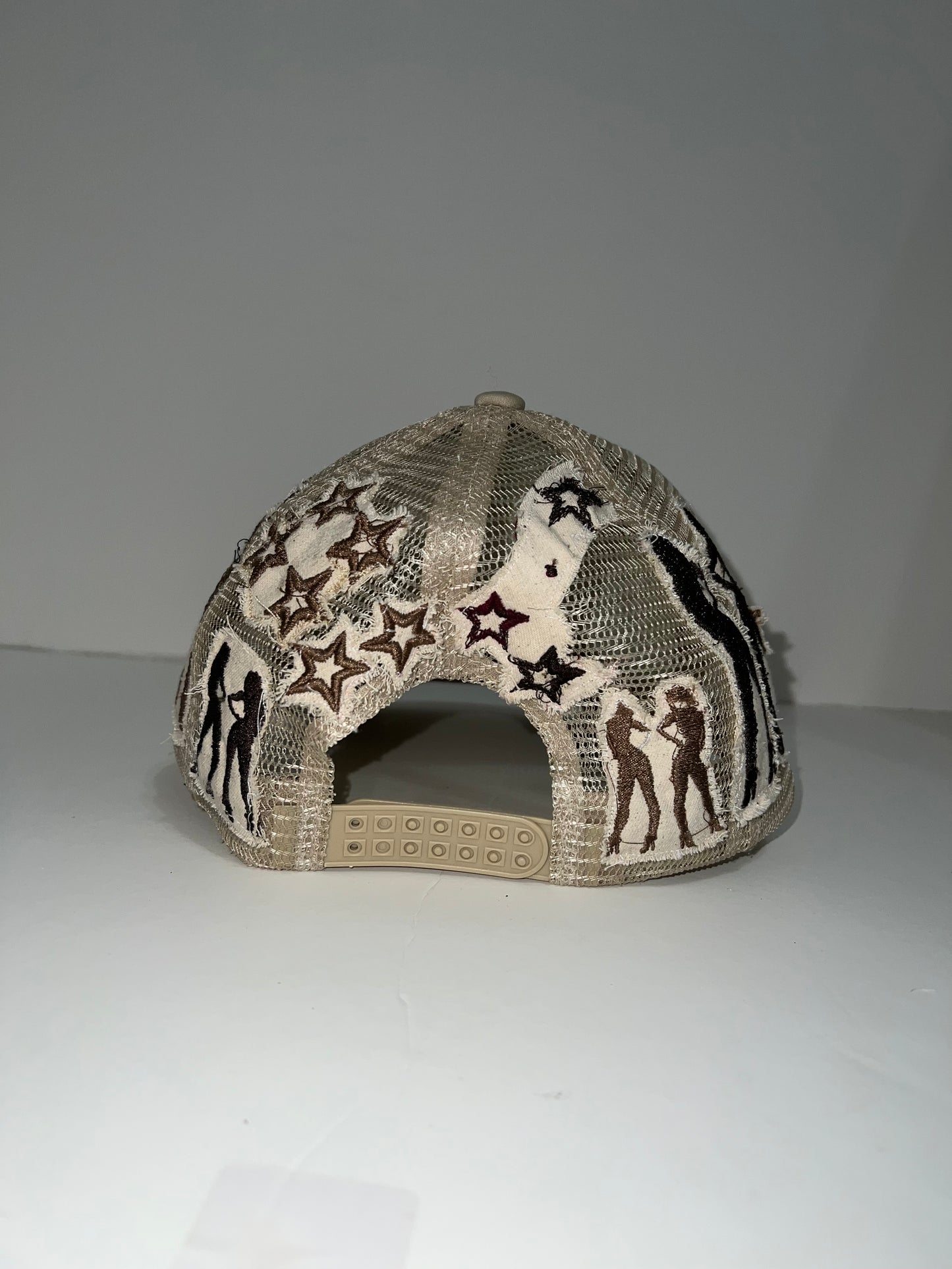 1/1 Beige dominatrix hat