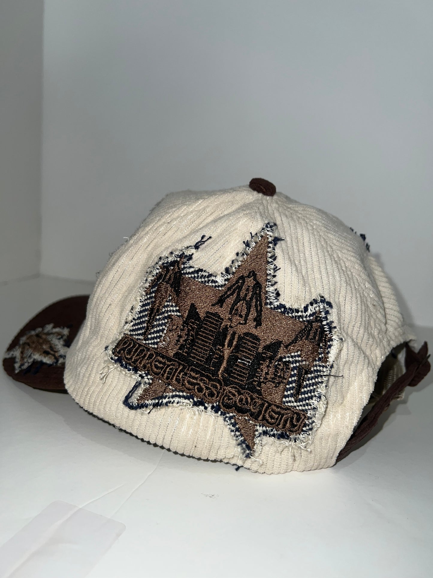 1/1 Brown x beige corduroy hat