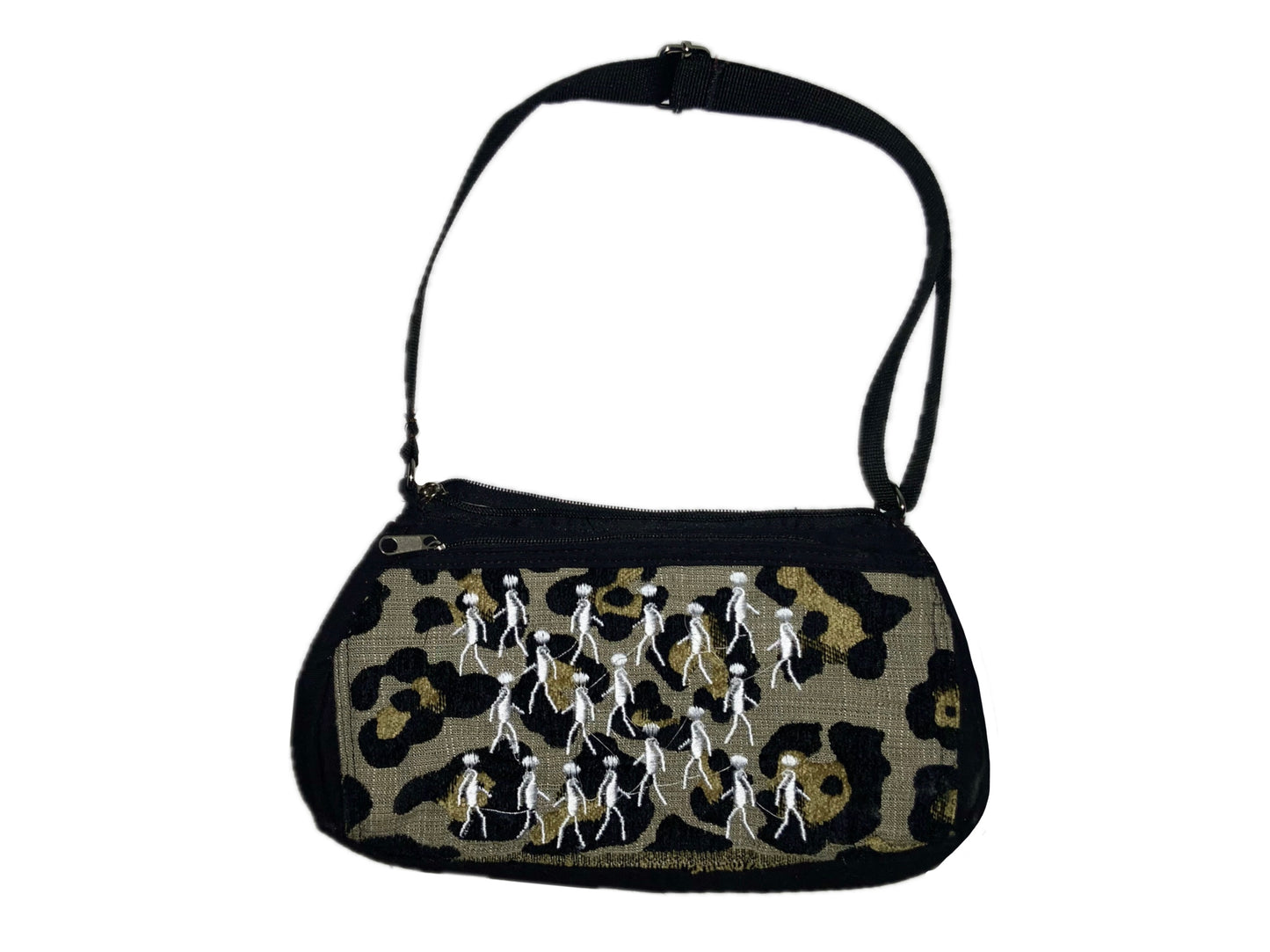 FW25 WALKING ART PURSE